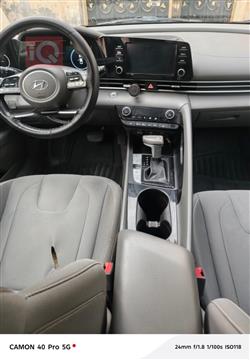هیوندای ئەلەنترا
